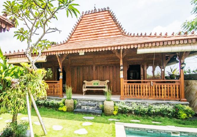 Mengapa Orang Jawa Memilih Tajuk Sebagai Atap Rumah Joglo
